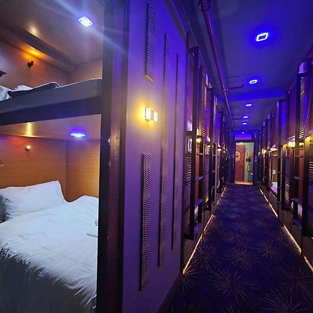 Attic Capsule Hotel Marigondon  Exterior photo